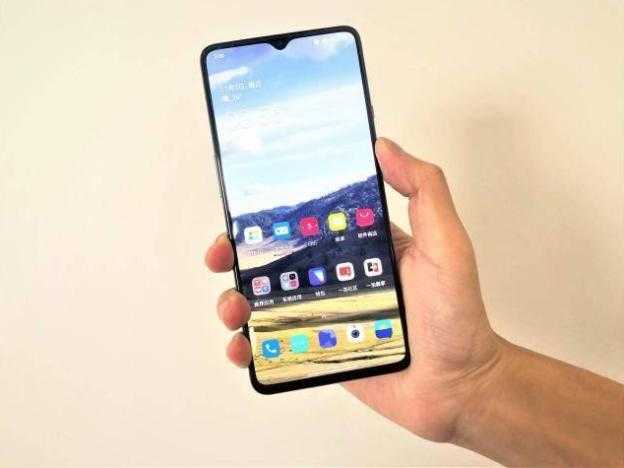 一加五手机怎么样，昔日旗舰如今还能打吗？