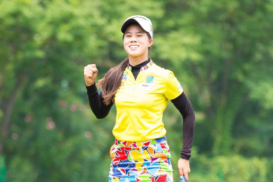 泰国新星萨兰朋在武汉挑战赛决赛轮中，神情专注地准备关键一击